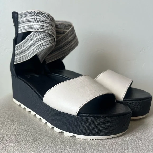 Sorel Cameron Black Leather Flatform Ankle Strap Wedge Sandal Size 9.5 - Picture 3 of 11